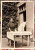 Marcelle et le chien Pompon